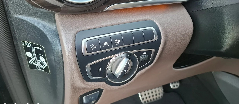 Mercedes-Benz Klasa V cena 279000 przebieg: 30531, rok produkcji 2022 z Kielce małe 667